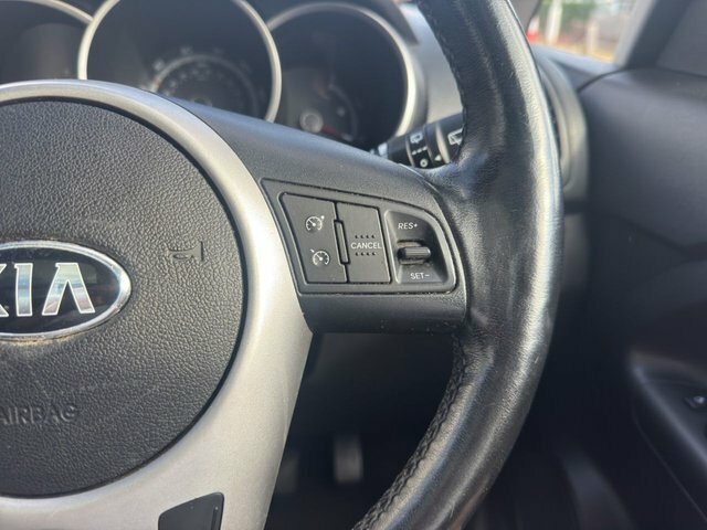 Kia Venga 3 Silver #34