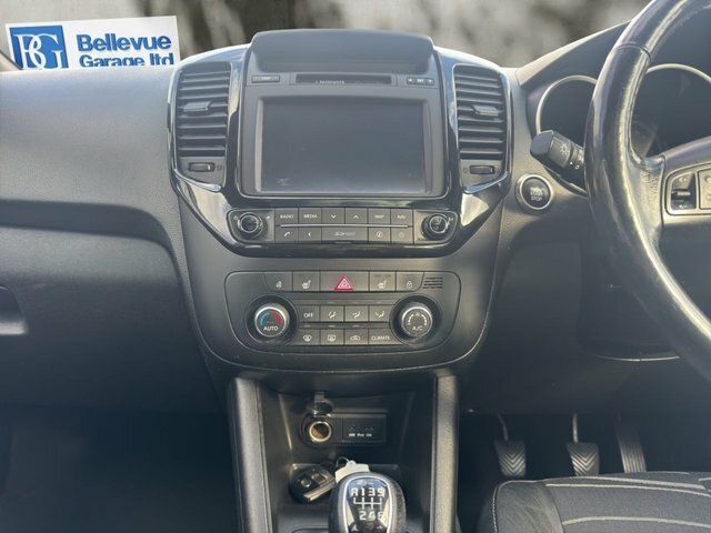 Kia Venga 3 Silver #21