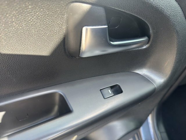 Kia Venga 3 Silver #42