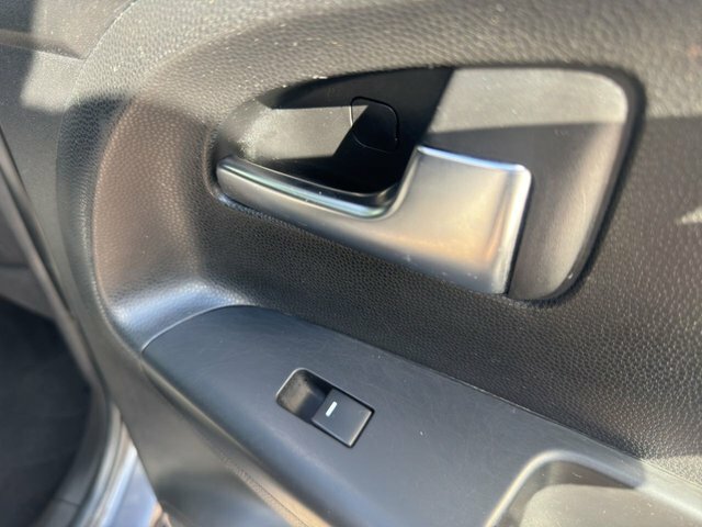 Kia Venga 3 Silver #44