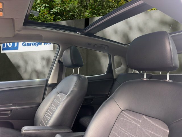 Kia Venga 3 Silver #11