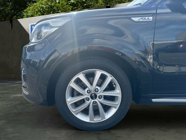 Kia Soul  Black #24