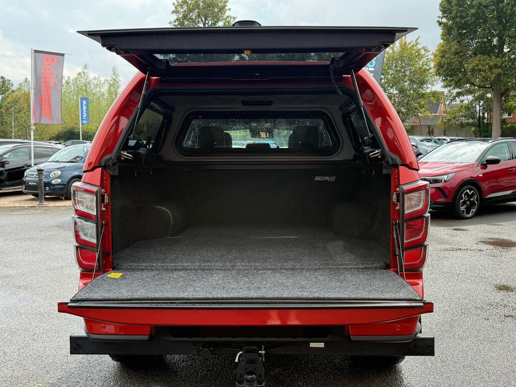 Isuzu D-Max Double Cab Silver #22
