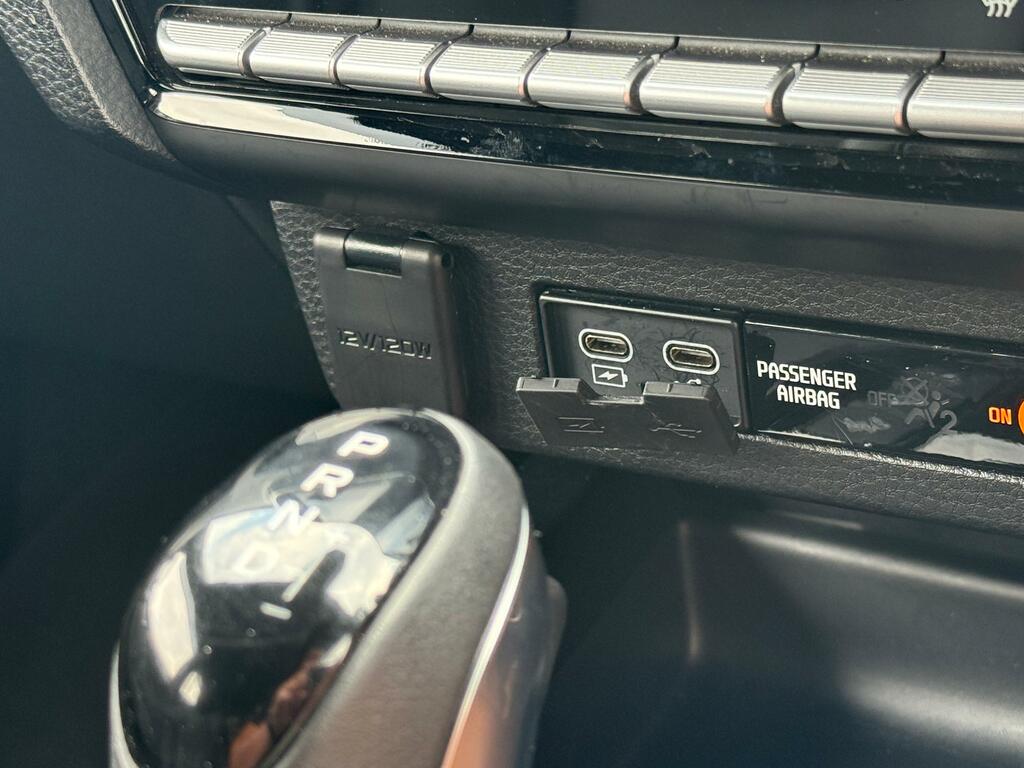 Isuzu D-Max Double Cab Silver #40
