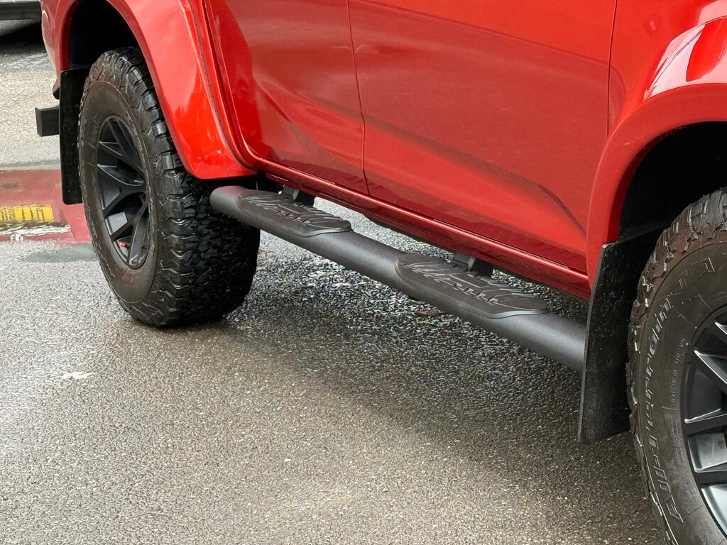Isuzu D-Max Double Cab Silver #10
