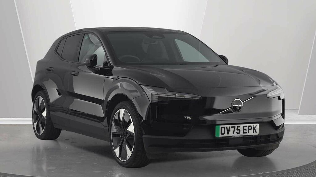 Volvo EX30 Ultra, Single Motor Extended Range, Pano Black