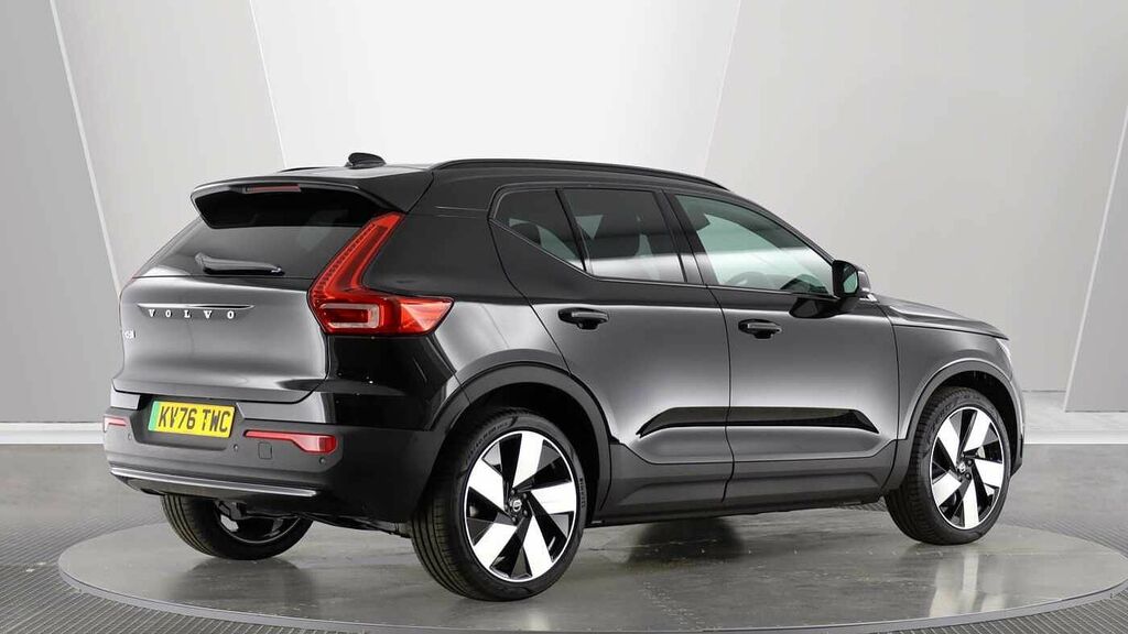 Volvo EX40 Ultra, Single Motor Extended Range, Black #2