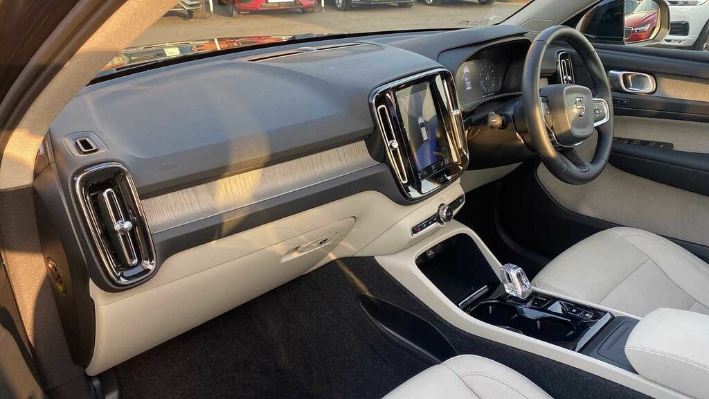 Volvo XC40 T3 Inscription Blond Leather, Panoramic Black #3