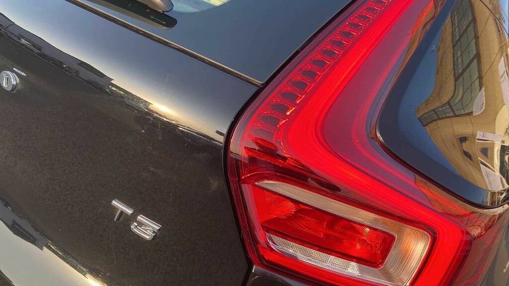 Volvo XC40 Recharge T5 Inscription Black #17