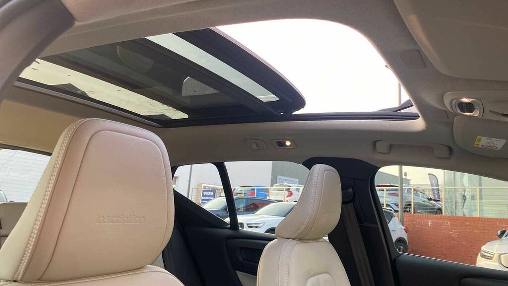 Volvo XC40 Recharge T5 Inscription Black #13