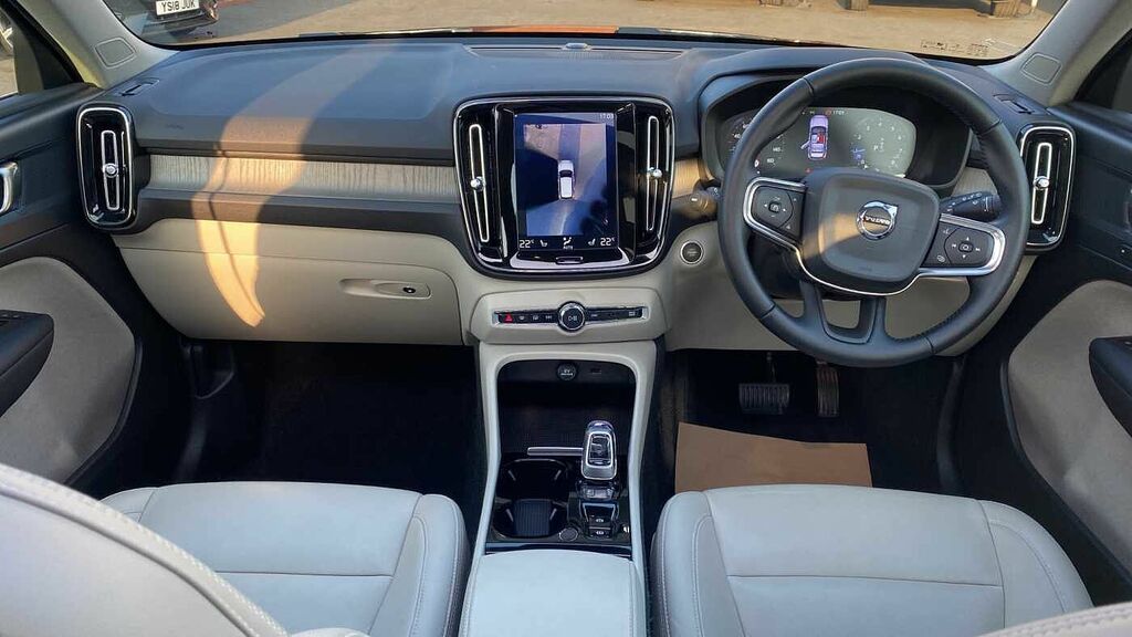 Volvo XC40 T3 Inscription Blond Leather, Panoramic Black #6