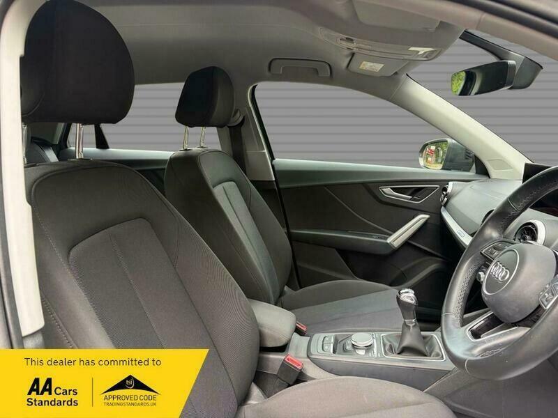 Audi Q2 1.0 Tfsi 30 Technik LM21AKK Grey #2