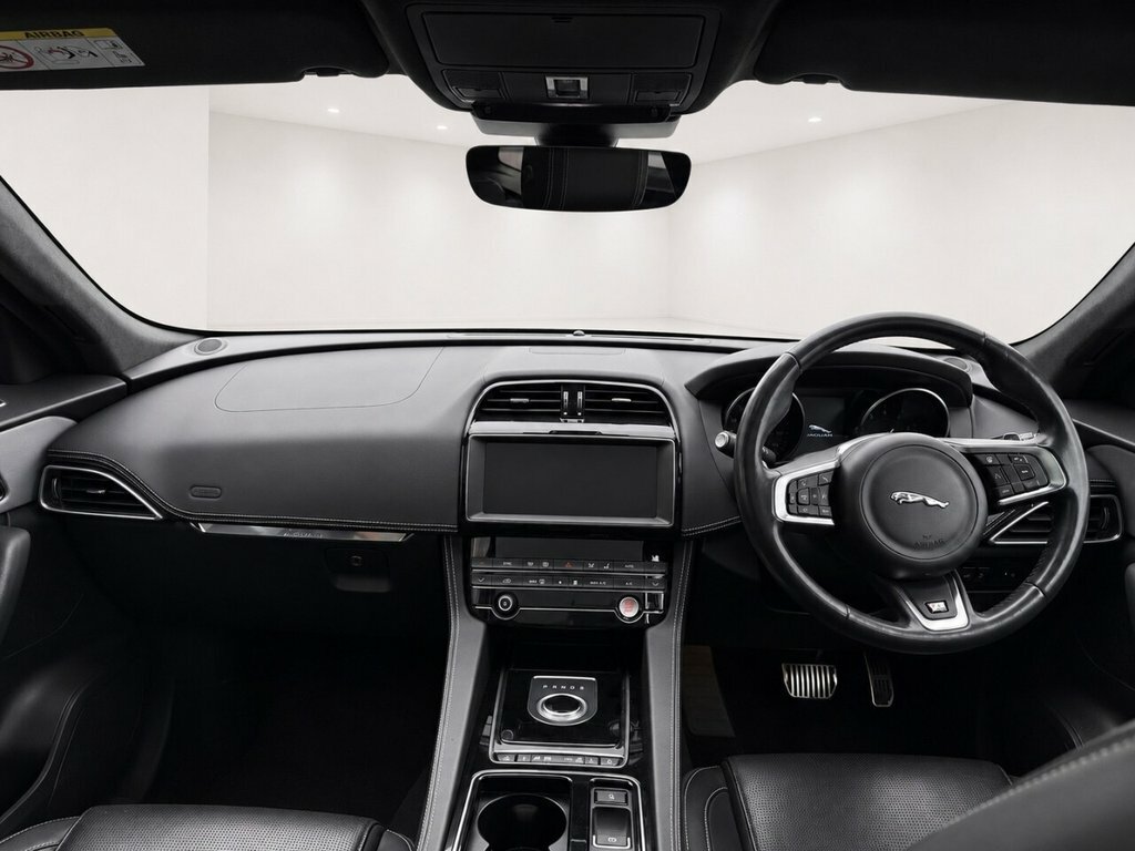 Jaguar F-Pace Portfolio Blue #10