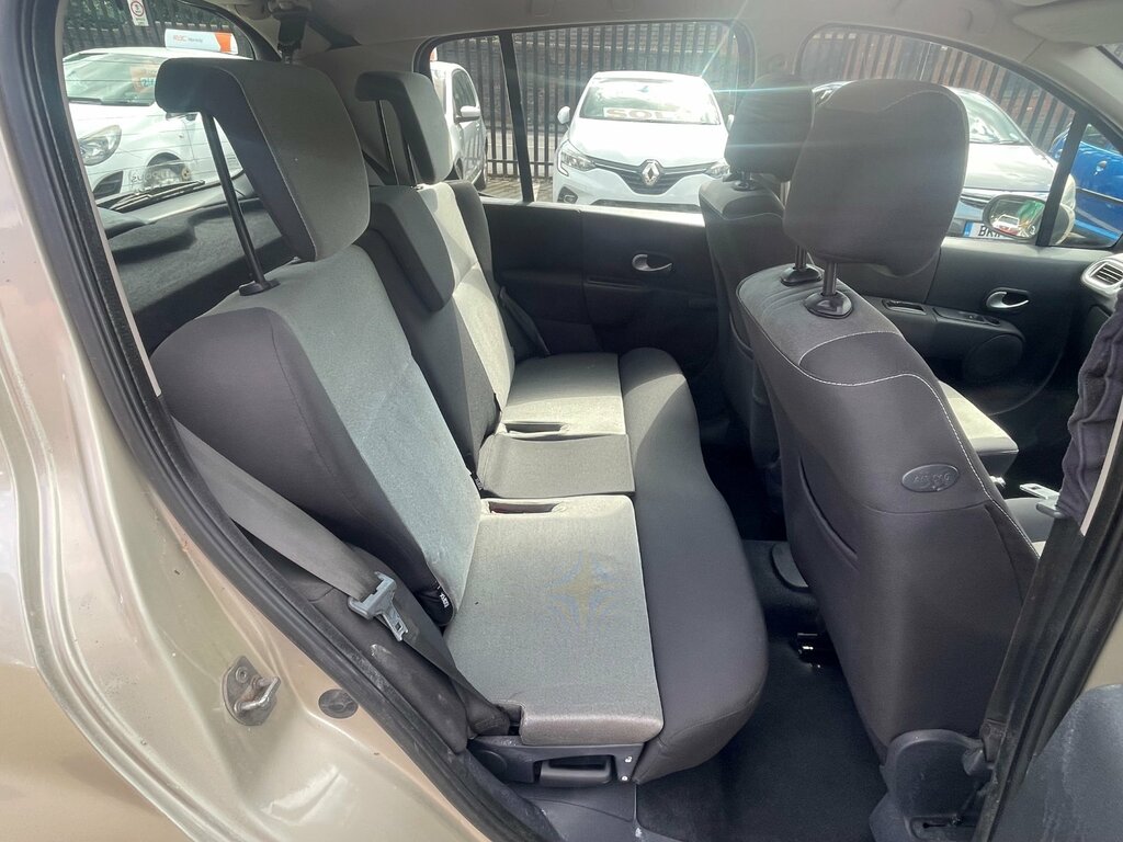 Renault Modus Hatchback Expression 16V E4 2007 Silver #10