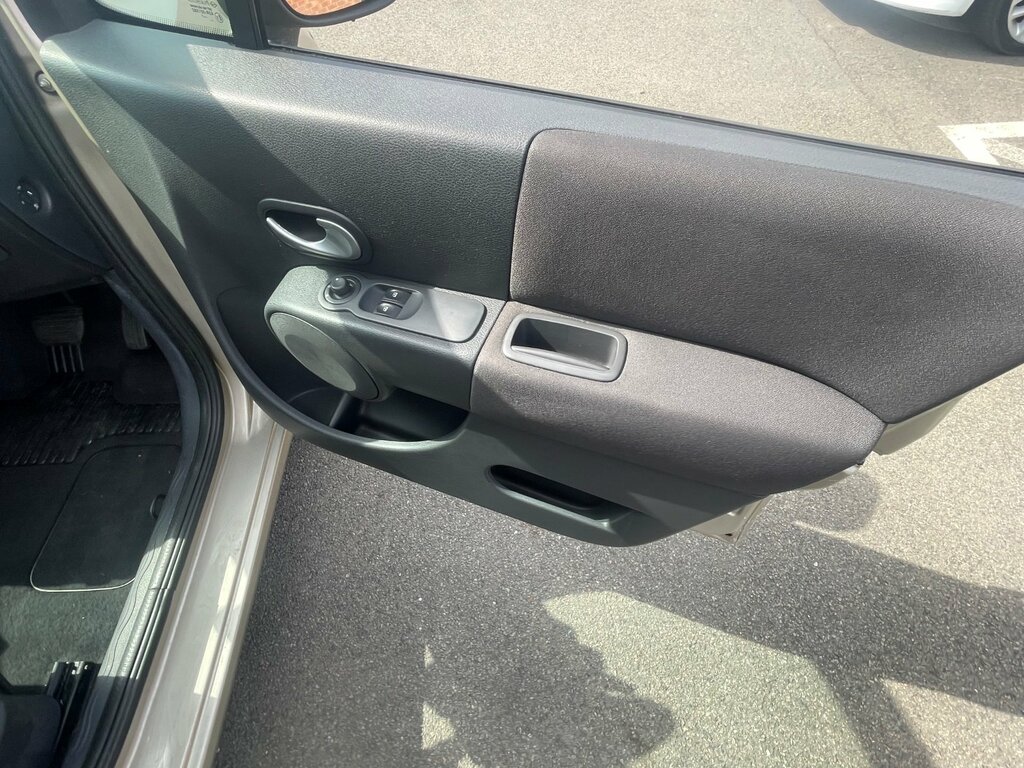 Renault Modus Hatchback Expression 16V E4 2007 Silver #9