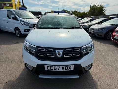 Dacia Sandero Stepway 0.9 Tce Ambiance CE67VDX White #2