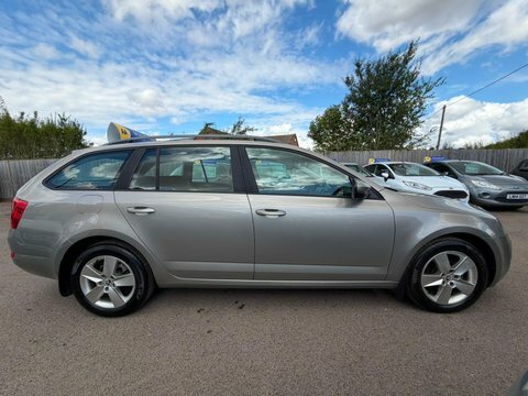 Skoda Octavia 1.4 Tsi Se CY65JJX Beige #4