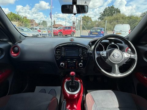 Nissan Juke 1.6 Tekna Xtron Euro 6 White #33
