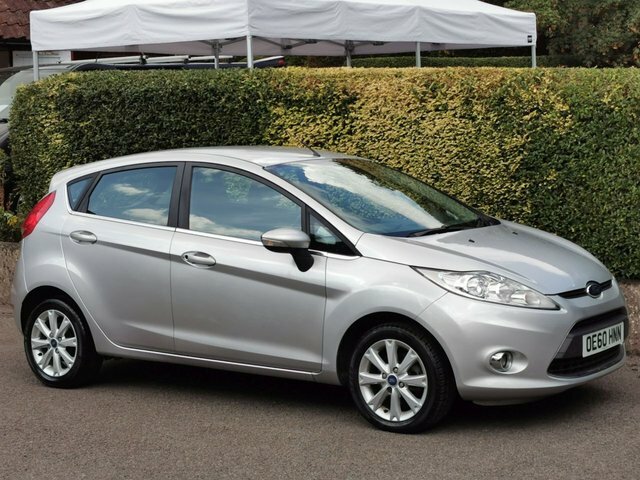 Ford Fiesta Zetec Hatchback Silver #4