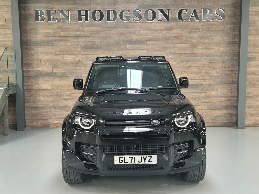Land Rover Defender 90 3.0 D200 Mhev Hard Black #2