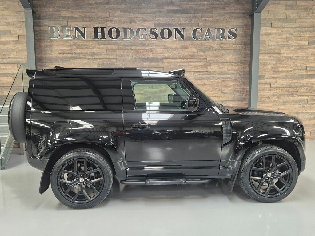Land Rover Defender 90 3.0 D200 Mhev Hard Black #4