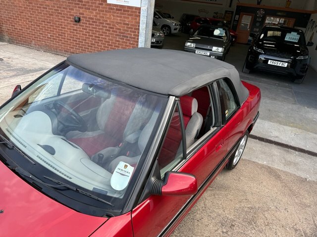 Rover Cabriolet 1.6 2dr Red #31