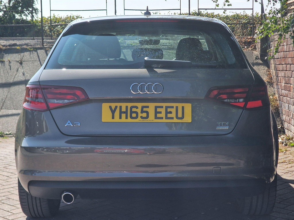 Audi A3 1.6 Tdi Sport Sportback Euro 6 Ss Grey #4