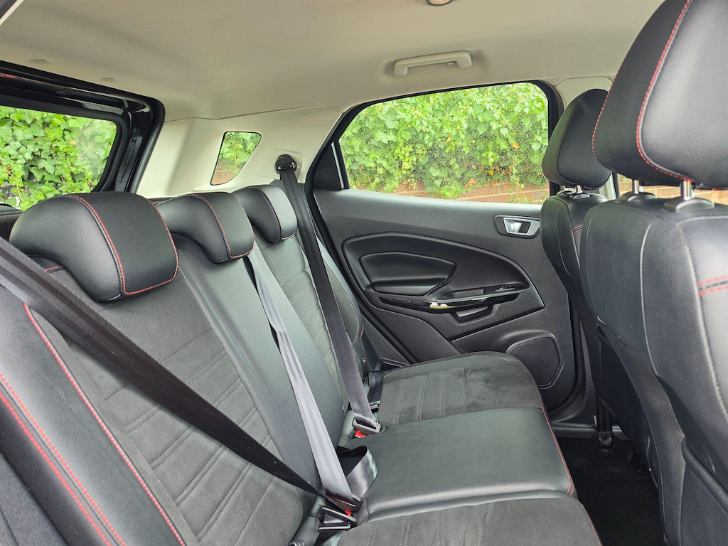 Ford Ecosport Titanium Grey #18