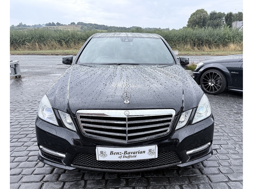 Mercedes-Benz E Class E350 Sport Cdi Blueefficiency 265 White #2