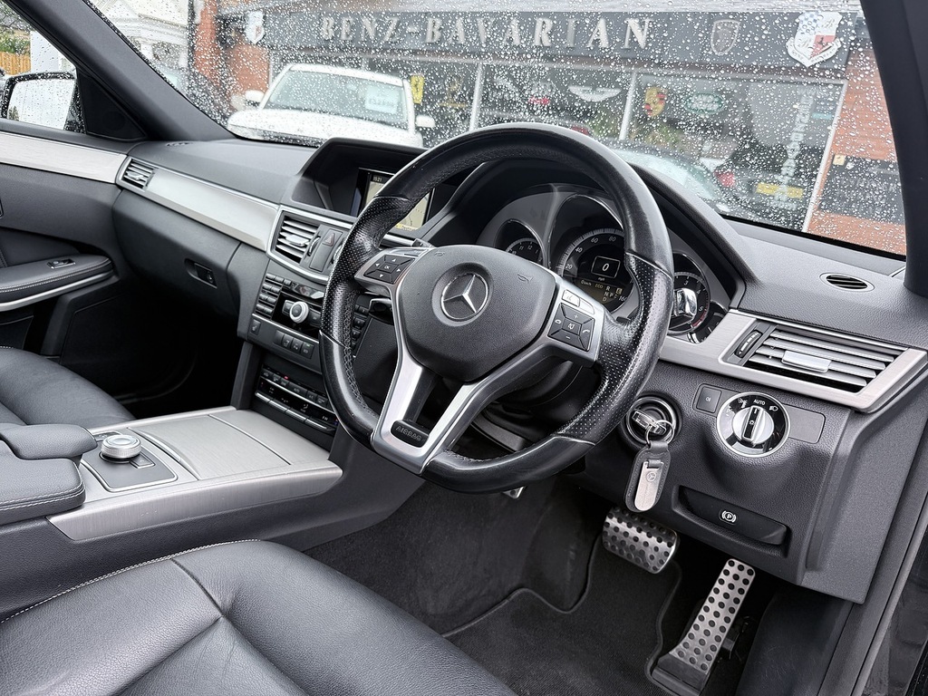 Mercedes-Benz E Class E350 Sport Cdi Blueefficiency 265 White #11