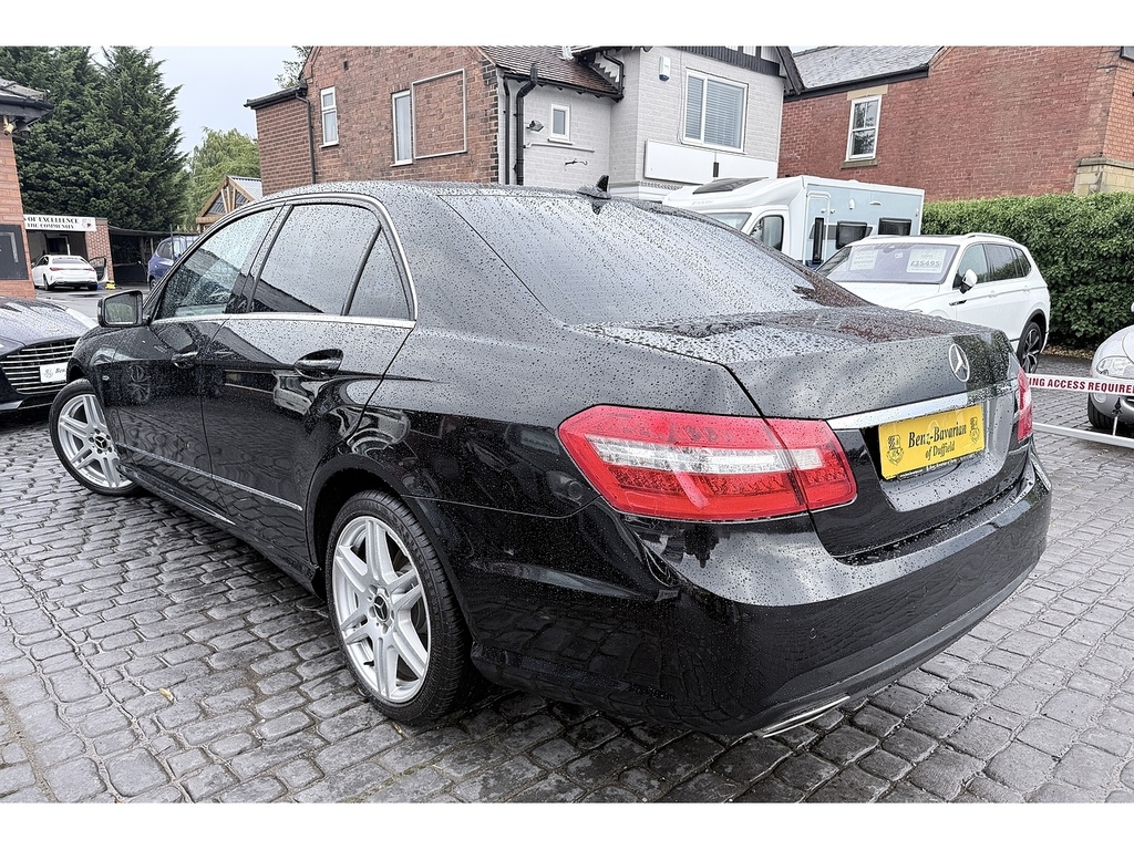Mercedes-Benz E Class E350 Sport Cdi Blueefficiency 265 White #7
