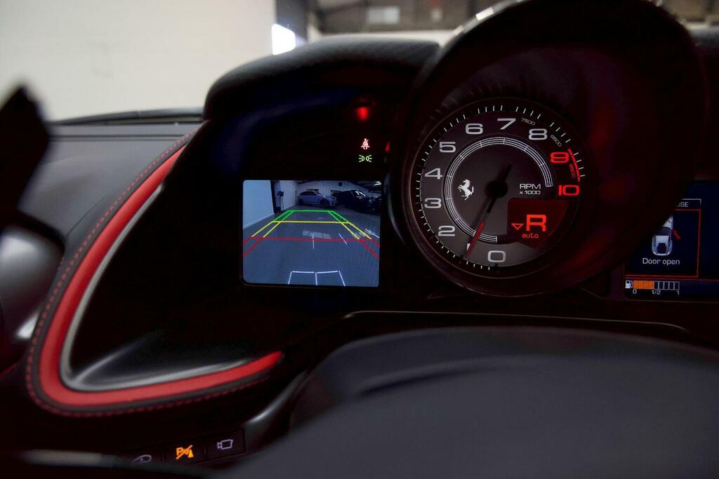 Ferrari 812 Superfast 2dr Auto Red #18