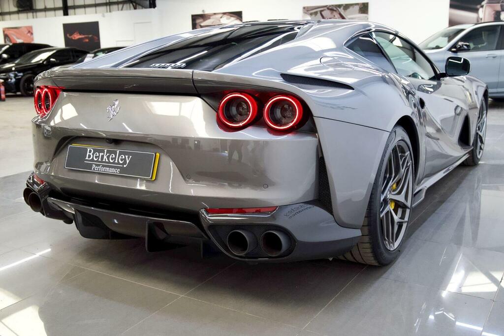 Ferrari 812 Superfast 2dr Auto Red #8