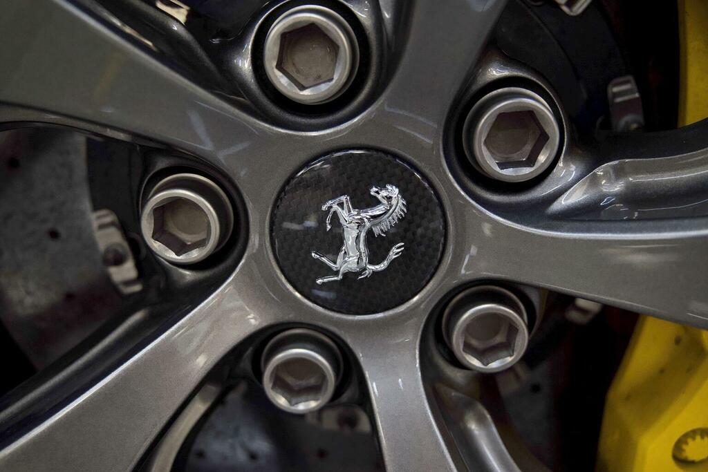 Ferrari 812 Superfast 2dr Auto Red #21