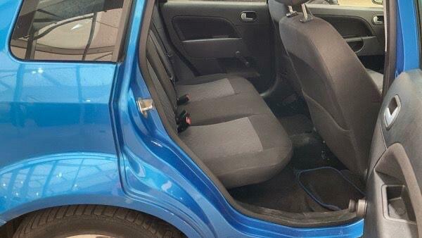 Ford Fiesta Automatic Silver #10