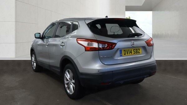Nissan Qashqai Acenta Premium Silver #4