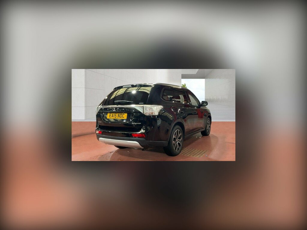 Mitsubishi Outlander 2.2 Di-d Gx3 Suv 4Wd Euro 5 Ss Black