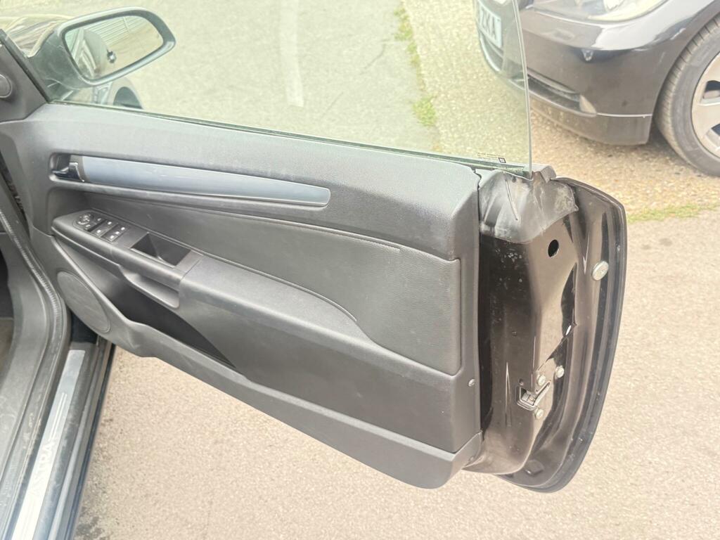 Vauxhall Astra Hatchback Silver #14