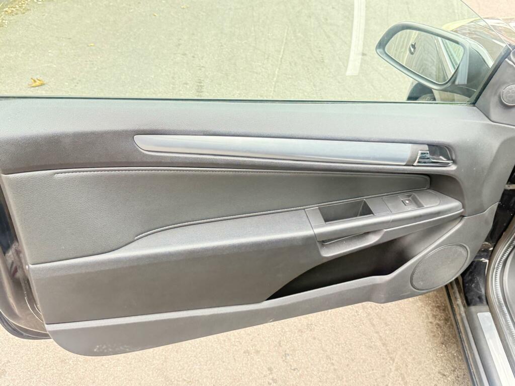 Vauxhall Astra Hatchback Silver #7
