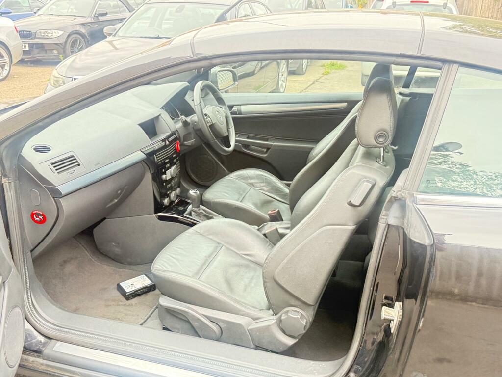 Vauxhall Astra 1.8I Exclusiv Black Twin Top Black #6