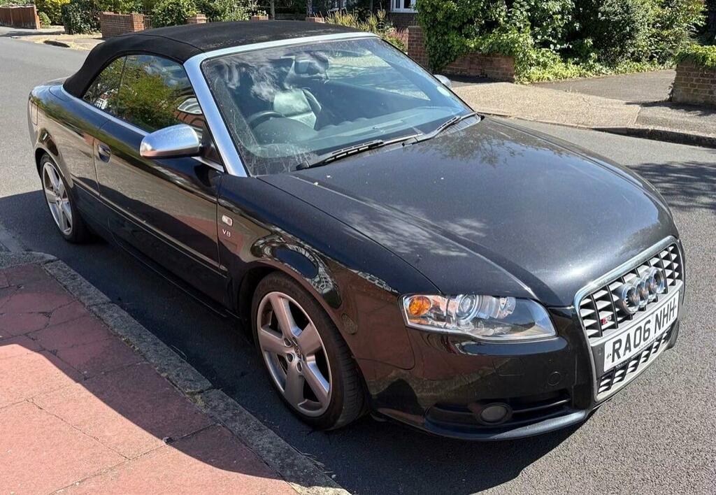 Audi S4 4.2 Tiptronic Quattro Black