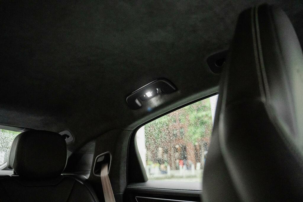 Porsche Cayenne V6 Automatic Black #52