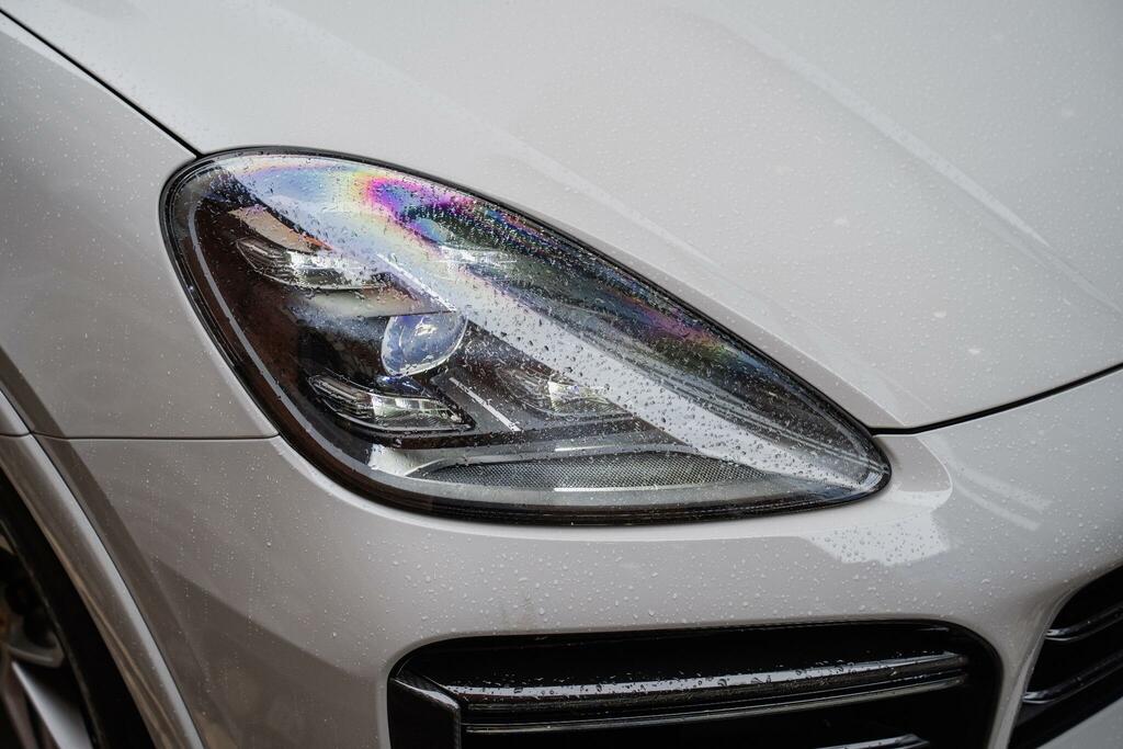 Porsche Cayenne V6 Automatic Black #10