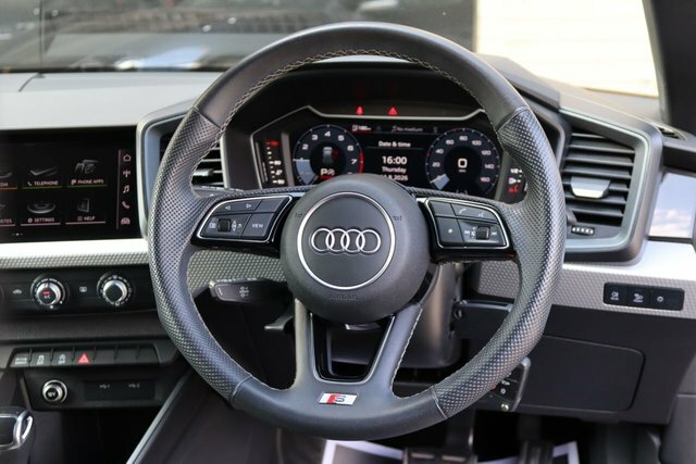 Audi A1 1.0 Tfsi 30 S Line Sportback FY74XUV Green #5