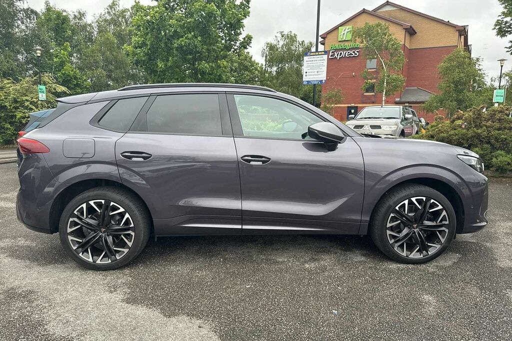 Cupra Terramar 1.5 Ehybrid 272 Vz2 Dsg DN26CBF Purple #4