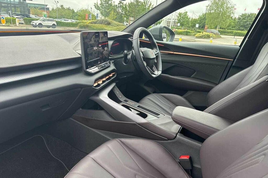 Cupra Terramar 1.5 Ehybrid 272 Vz2 Dsg DN26CBF Purple #2