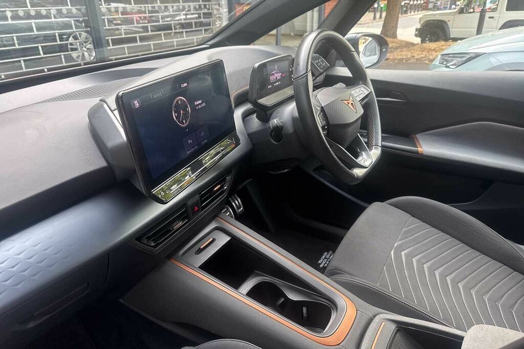 Cupra Born 150Kw V1 58Kwh NA23VWM Red #2