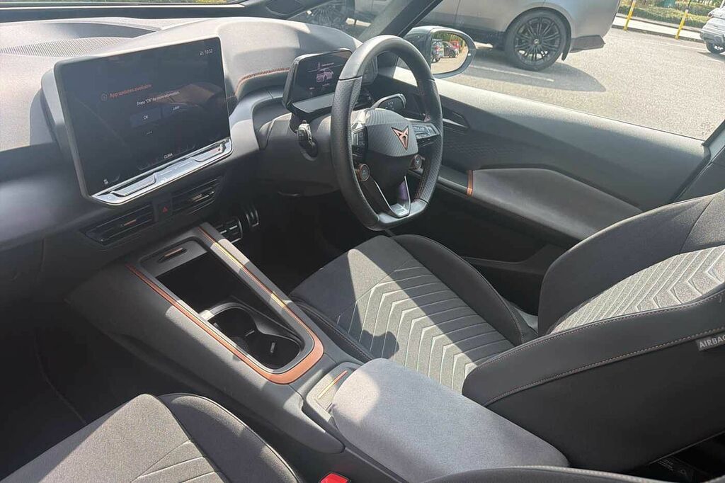 Cupra Born 170Kw E-boost V2 59Kwh DE75KPX Silver #2