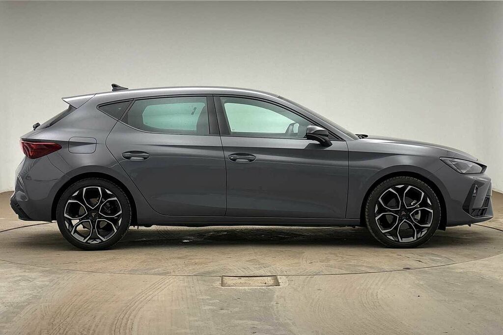 Cupra Leon 1.5 Etsi 150 V2 Dsg KW75NZF Grey #4