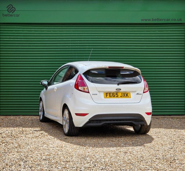Ford Fiesta Ecoboost Zetec S Hatchback White #5